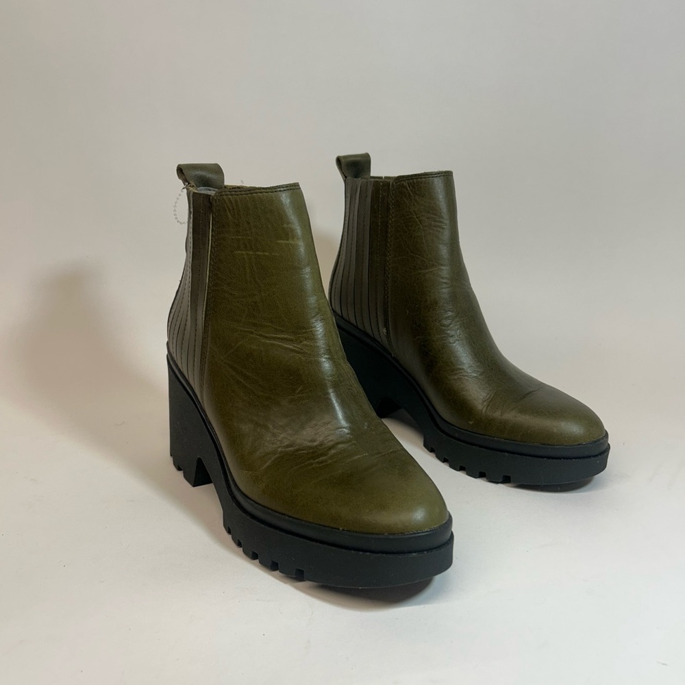 Eileen Fisher Olive Leather Platform Lug Sole Ankle Booties